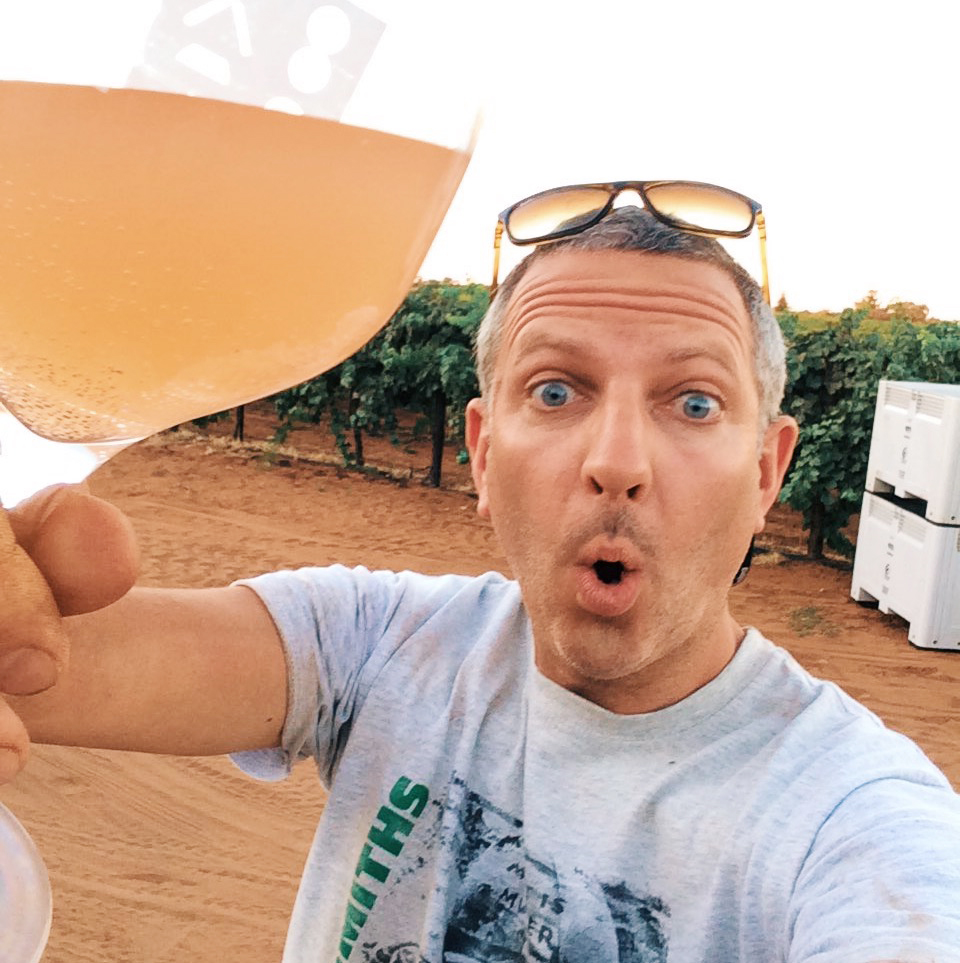 New Article ⚡<a href="/TimWildmanMW/">Tim Wildman MW</a>: why pét-nat? 
hubs.ly/Q01btlFF0