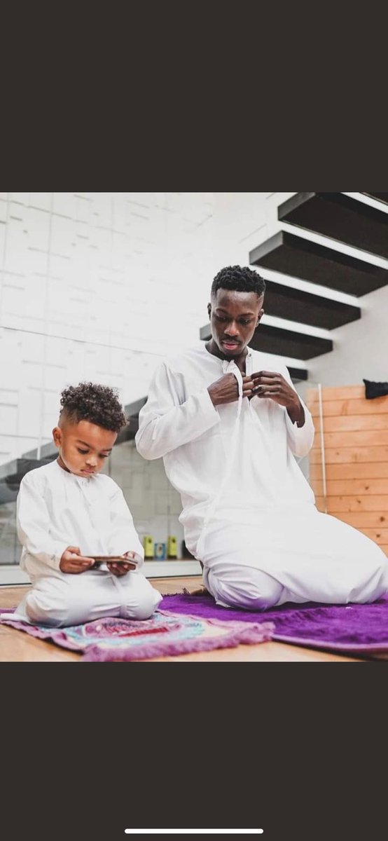 Trkiii22's tweet image. نحمدالله ونشكره اللي عزنا بالاسلام . الشذوذ لا يقبله دين ولا يقبله عقل حتى البهايم تتصرف بالفطرة .. 
قلوبنا مع إدريسا الله يحفظه ويكثر من امثاله . 

#WeareallIdrissa