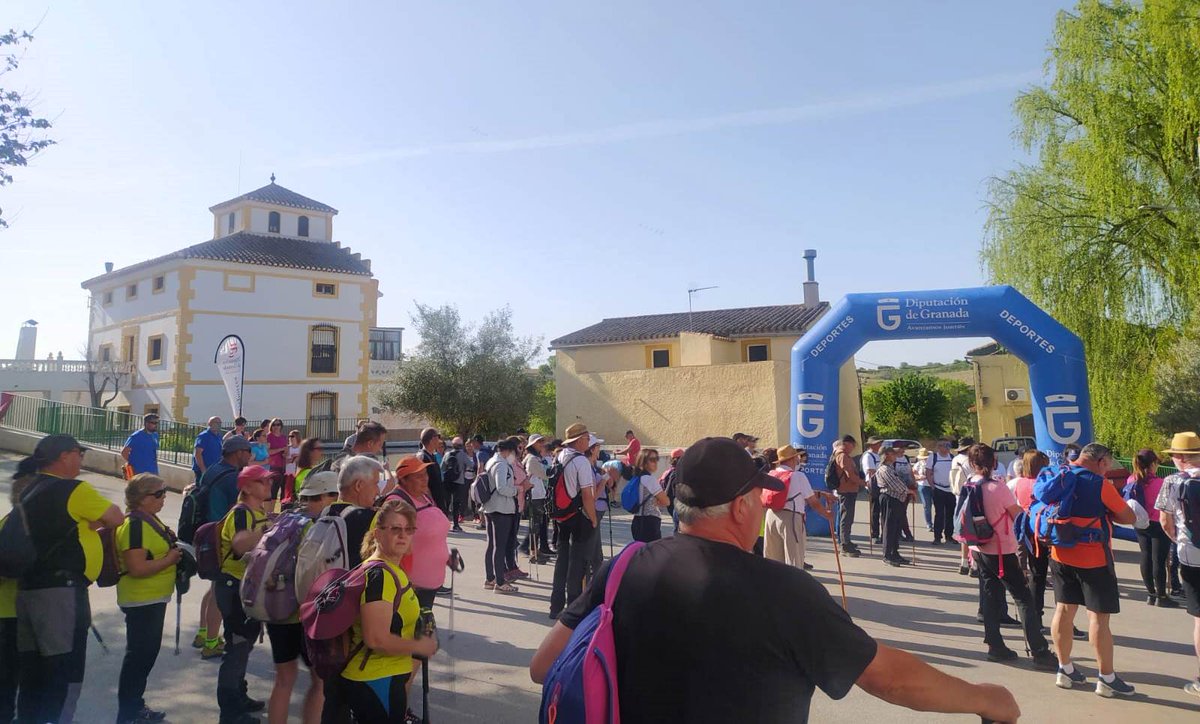 DipgraDXT's tweet photo. Cúllar celebró su primera jornada de senderismo 🎒🚶♂️🚶♀️ con 150 participantes de #Atarfe #BacorOlivar #Caniles #cortesdebaza #Guadix #LasGabias #Maracena #Peligros #Atarfe y #cullar
🏞🌳 Organizada con el apoyo de Diputación, contó con dos itinerarios por la ruta de El Malagón https://t.co/JalzlliNva