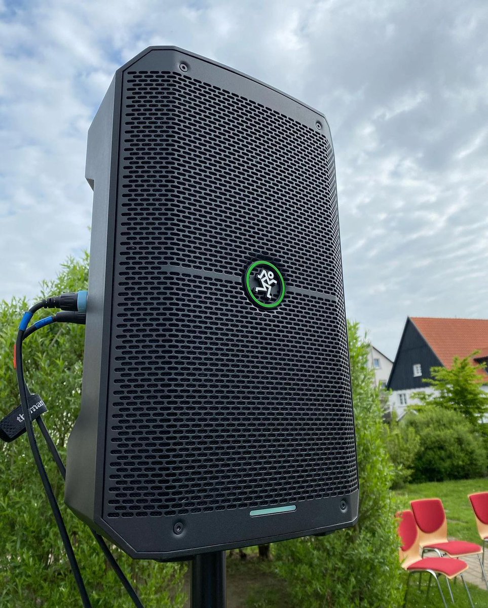 MackieGear's tweet photo. It's a beautiful day to take your ThumpGO out to play! 💚 🌎
👉 - https://t.co/0Pcy52n0YT
📷 @scmusic.de
#Mackie #ThumpGO #Thumpday #Loudspeaker #ThumpGOAnywhere https://t.co/B7vZIgktwQ