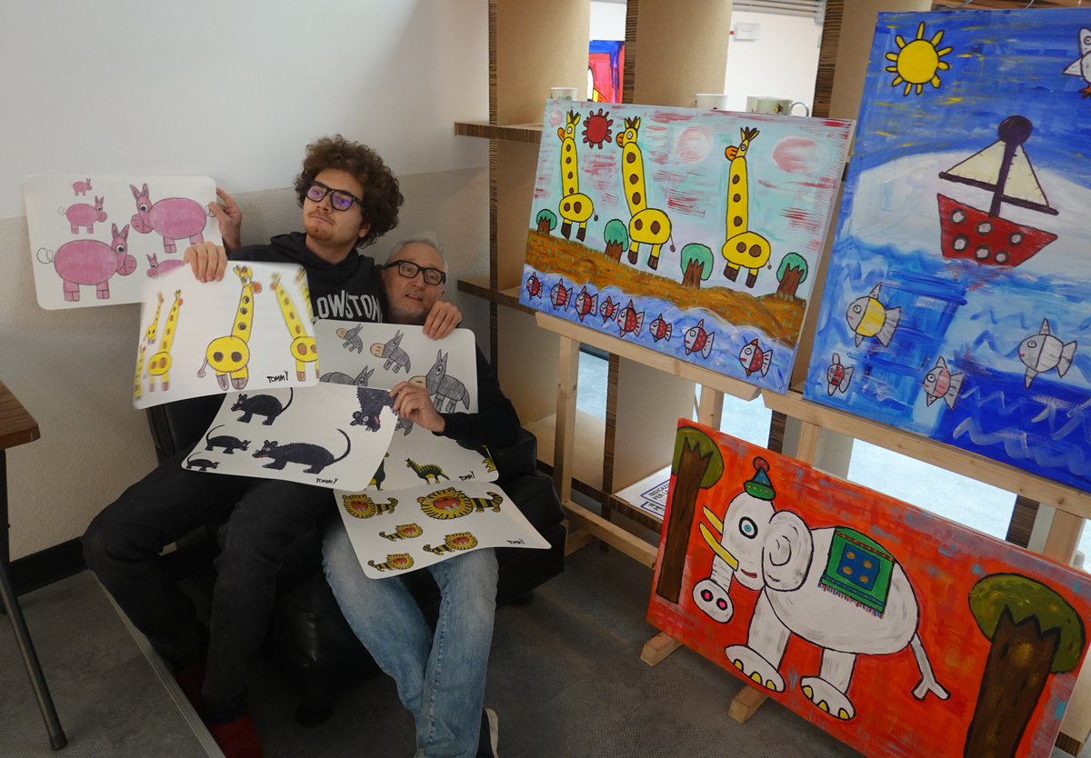 MelogNicoletti's tweet photo. Autismo: incontro con Gianluca Nicoletti con il figlio Tommy https://t.co/svS2zydIgG https://t.co/xvK1b3DHG1
