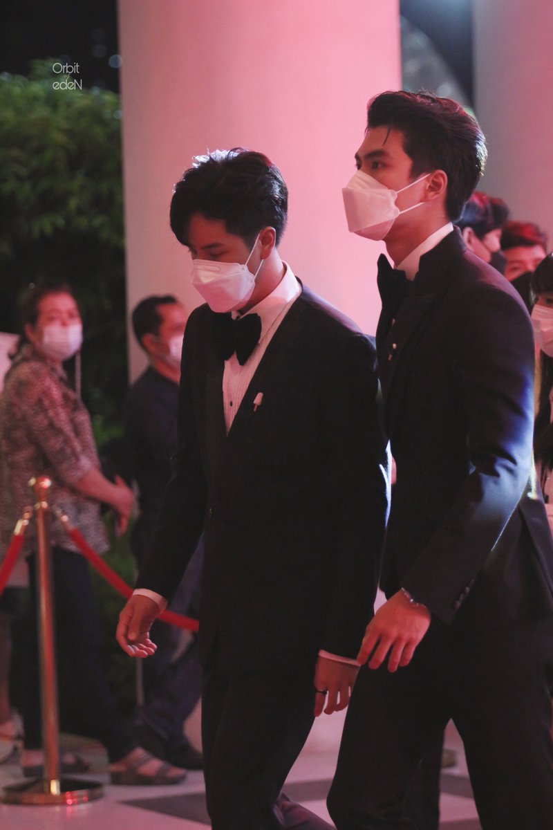 orbit_of_eden's tweet photo. 220518

🥰😘

#MayaEntertainAwards2022 
#โอมนนน #OhmNanon #ohmpawat #mynameisnanon https://t.co/oXo84iLIyr