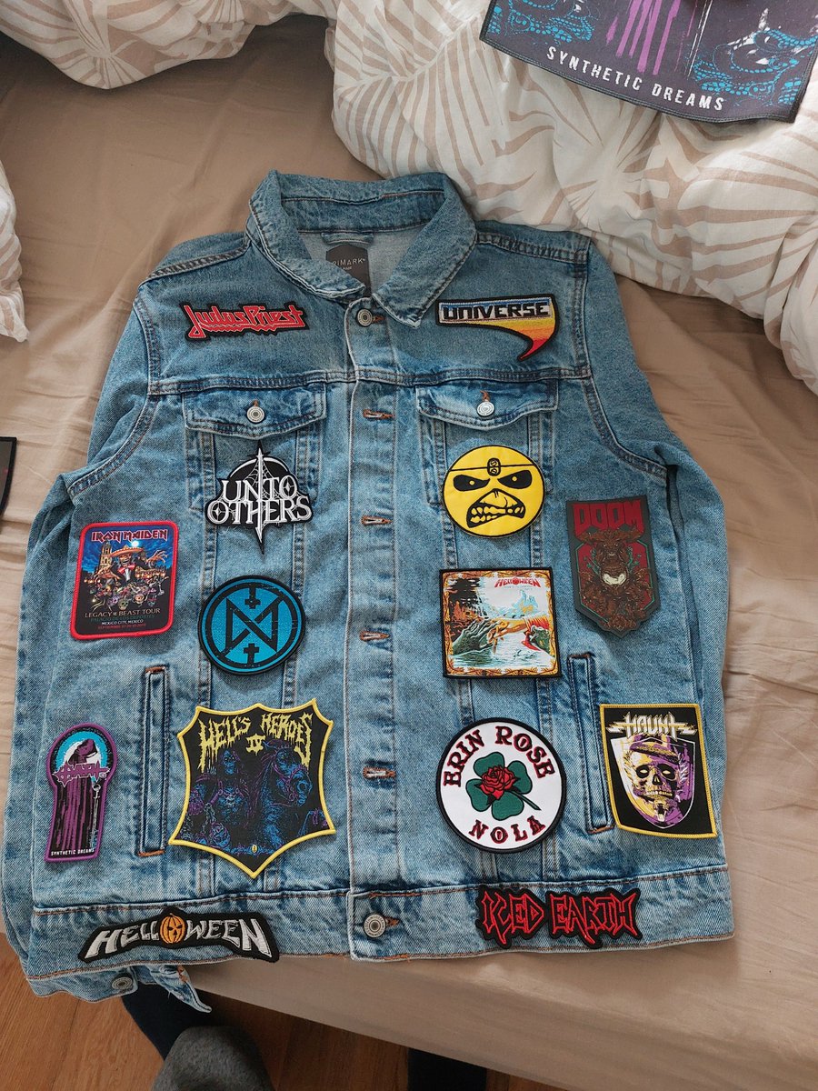 feckinmetalcast's tweet photo. New jacket in the making. I'm about to get this sewn up. Can anyone guess the theme? ๐ค
#patchjacket #battlevest #HeavyMetal https://t.co/7F7Ye6VbhT