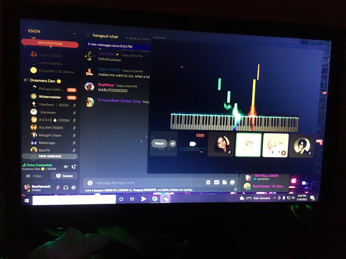 fortunojane1's tweet photo. Happening right now ! Im totally crying !!! @ESION_Club @YthiGoreng 🥺💖❤️🌸 #Piano #Esion #ILOVETHIS https://t.co/vL7GwHILo9