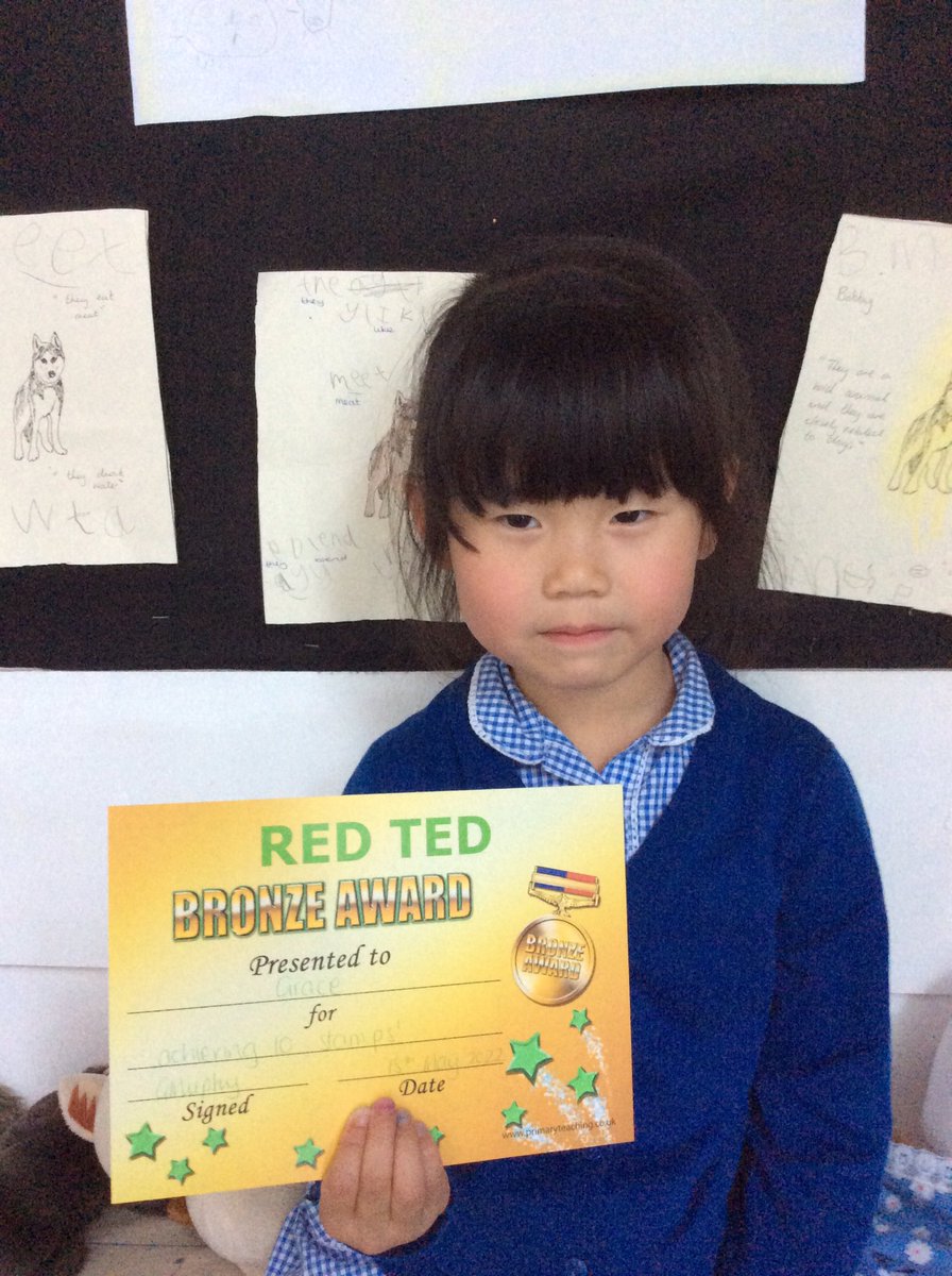 EYFS2stannes's tweet photo. Well Done Grace on achieving your bronze award in our Red Ted reading challenge! Alder class lets see if you can achieve Bronze just like Grace! https://t.co/1r5zb9HPZo