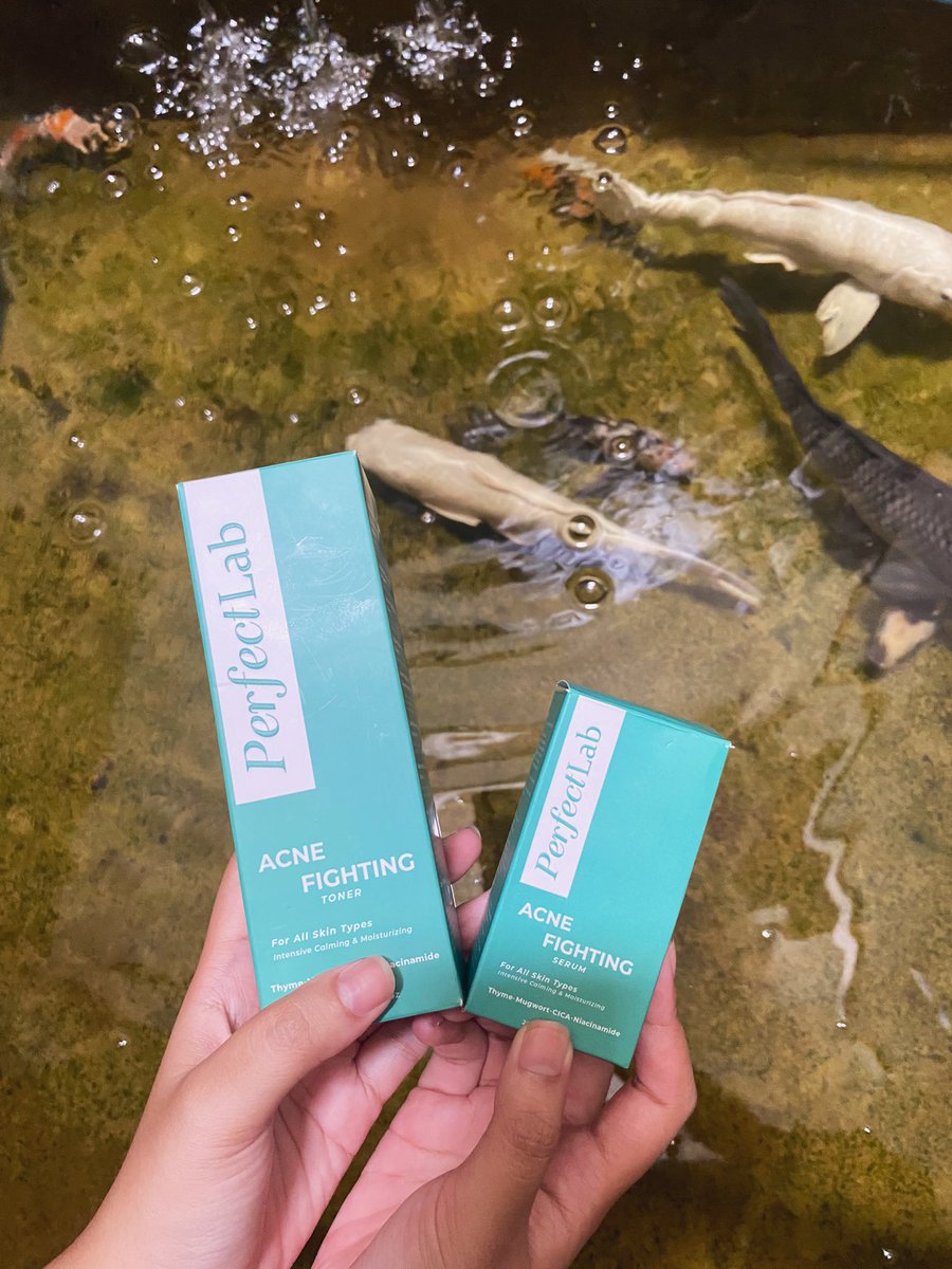 PerfectLabOFC's tweet photo. Halo PiEl Friends 
Negara Indonesia lagi puanaaas buanget 🫠🫠🫠 jadi iri sama ikan

Udah nyiapin kesegaran buat kulitmu bestie? 

Tau ga sih kenapa MinPii rutin pakai acne fighting series, karena skincare ini terbukti anti gerah, buat kamu yang tinggal di iklim tropis 🇮🇩🇮🇩🇮🇩 https://t.co/FAFOPU2ozs