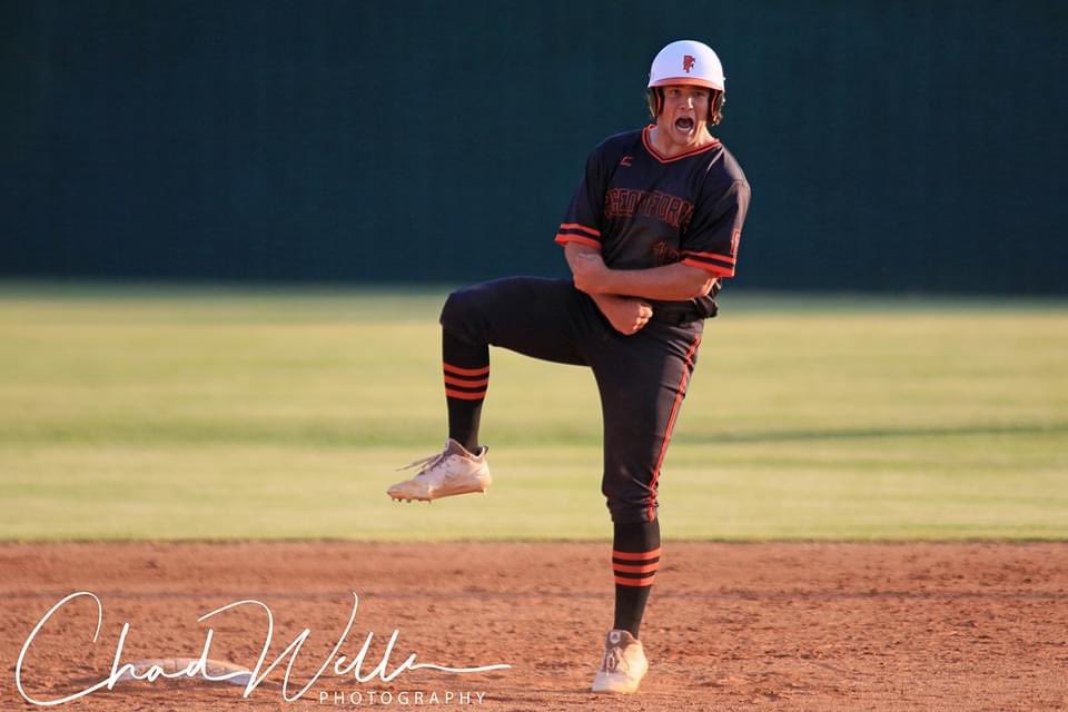 cwells52's tweet image. Three years ago yesterday, @pftigerbaseball defeated Greeneville and headed to state.