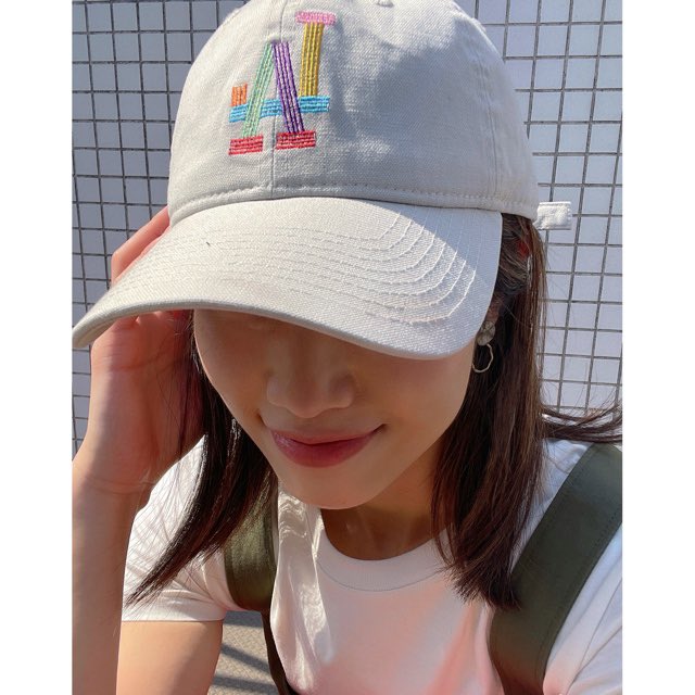 KikoRin613113's tweet photo. 届いて早速、はつおろし☀️✨
気分アガル~⤴︎⤴︎
NEW ERA 🧢
BTS x MLB Dynamite Los Angeles Dodgers
#newerabts
#Dynamite https://t.co/iEOnLAMQMQ