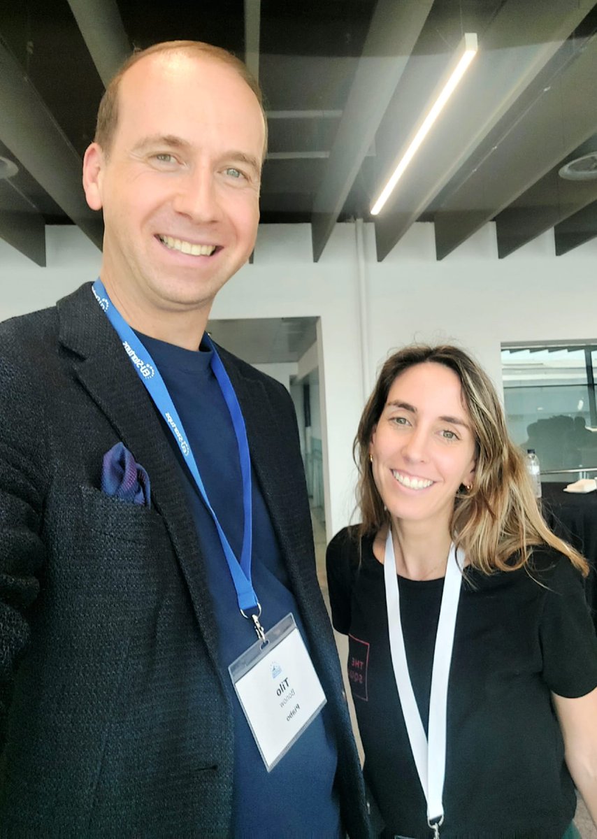 TheSquare_YCO's tweet photo. π#EUStartupSummit was rich in #startups, #VCs and key opinion leaders on #innovation, #technology and #entrepreneurship.
We also got the chance to meet up with @mikebutcher, @TiloBonow, @AndreMoraesSarm and @LeonardBurger. Thanks, @EU_Startups! https://t.co/ND2UXyMlSo