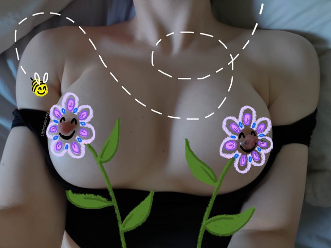 Pretty little flowers by @NSFWDoodleEdits 🥰💗 https://t.co/4tWr7jbvE8<a class="tags" target="_blank" title="On Twitter" href="/?out=eyJ0eXAiOiJKV1QiLCJhbGciOiJIUzUxMiJ9.eyJpYXQiOjE3MjE1NzM2MjUsImlzcyI6InR3cG9ybnN0YXJzLmNvbSIsIm5iZiI6MTcyMTU3MzYyNSwiZXhwIjoxNzUzMTA5NjI1LCJyZWRpcmVjdF91cmwiOiJodHRwczovL3R3aXR0ZXIuY29tL05TRldEb29kbGVFZGl0cyJ9.94Ejeqtrm6aobb5GZH3WylzoqmFV8qsu5eGsVXWUFJZJkvKJ3fiLq5JAZ7Mx5MPhj4DLKQq6Kx8Fu2y3des8xg">@NSFWDoodleEdits</a>