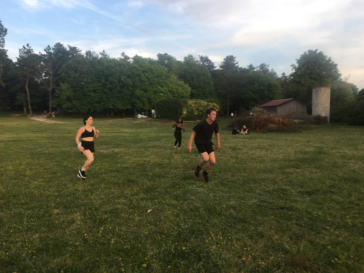 craigs_simon's tweet photo. Capture The Flag in action....without a flag. #loire2022 #ISB_MS https://t.co/J4duwUtr4e
