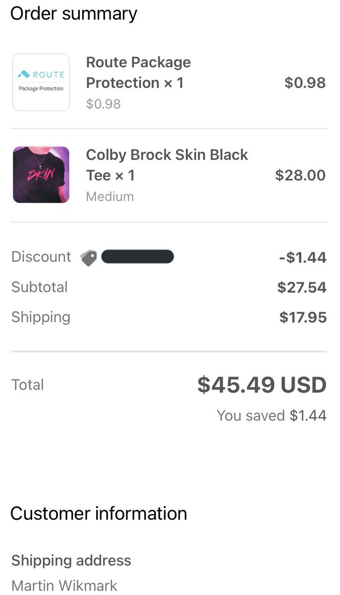 MartinWikmark's tweet photo. Supporting the bro on his new merch drop🔥🖤 

@ColbyBrock https://t.co/ociDoriHsg