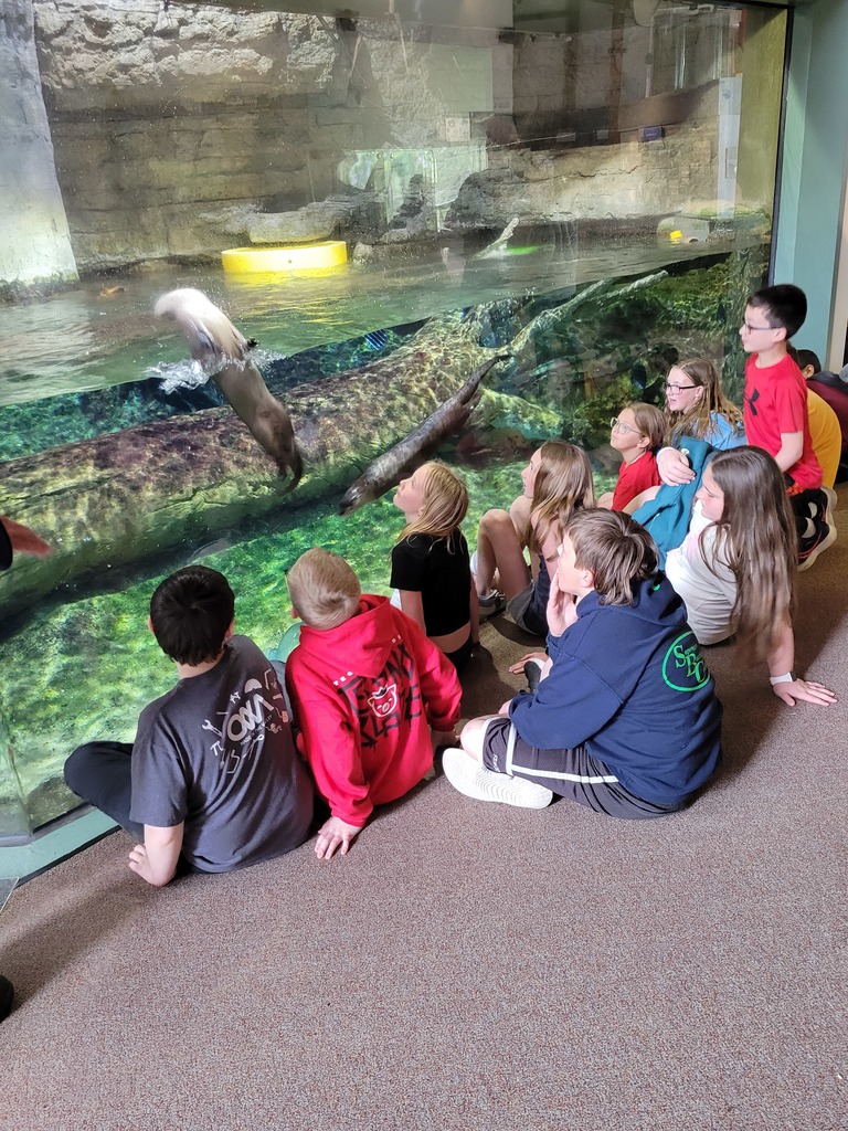 CentralCSD's tweet image. 5th graders enjoyed The Mississippi River Museum in Dubuque today!