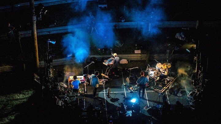 HipnosisMX's tweet photo. Recientemente, @theblackangels estrenó su #LevitationSessions junto a @LEVITATION. Aún pueden disfrutar de este espectáculo, comprar un poco de merch oficial y por supuesto, darse una probadita de lo que vivirán este noviembre. ❤️🔥❤️🔥❤️🔥❤️🔥 https://t.co/dWsd4feRN6 https://t.co/bf8AGxCriO