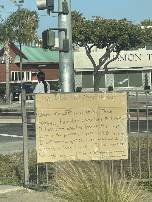 you&rsquo;re tearing me apart Lisa https://t.co/jE5Ucb7mD0