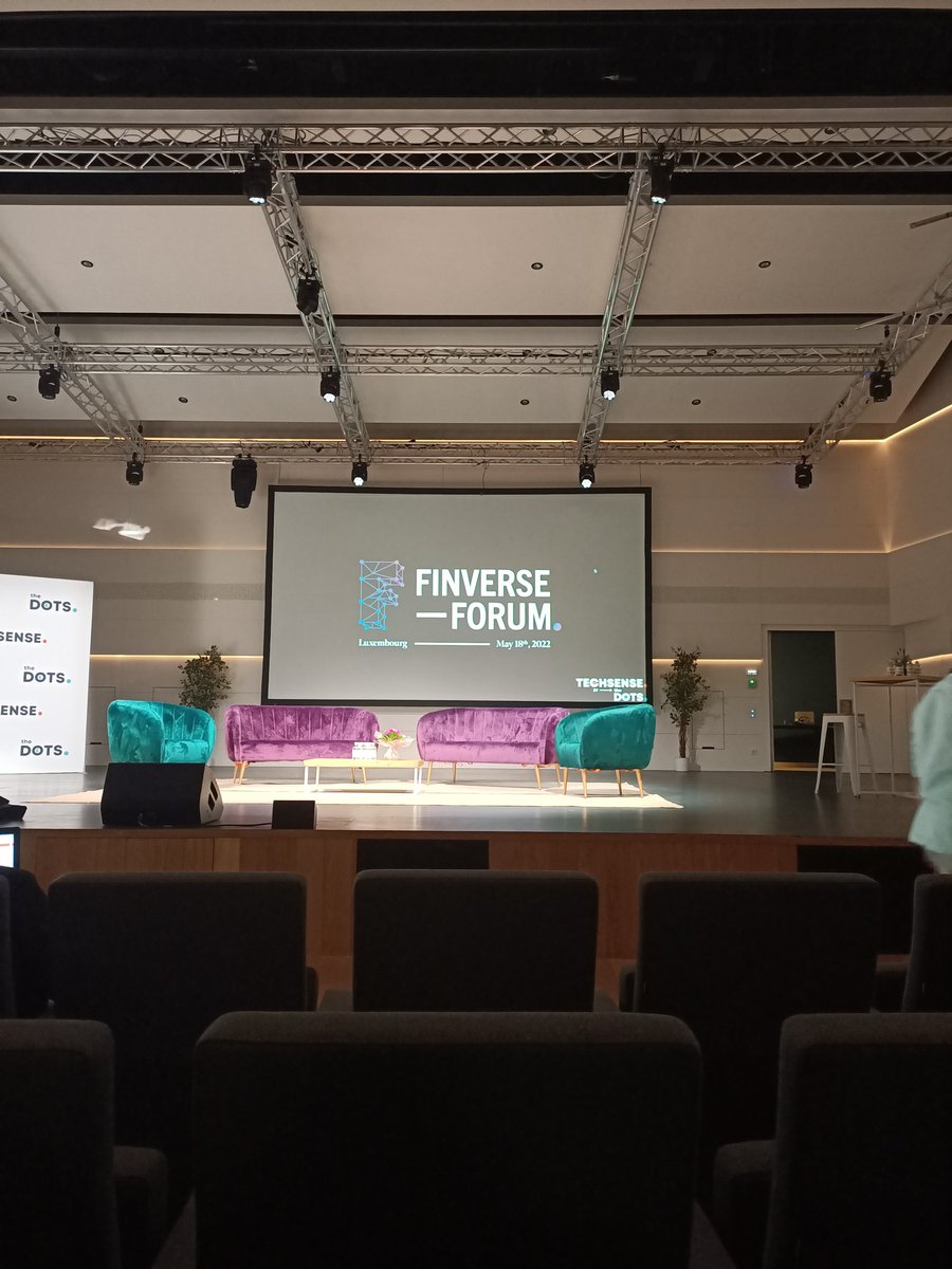 FelicieLeDragon's tweet photo. Finverse forum... What an Amazing day ! Connecting crazy people for crazy projets ! #finverse #Luxembourg #techsense #thedots https://t.co/S4hatb6HFC