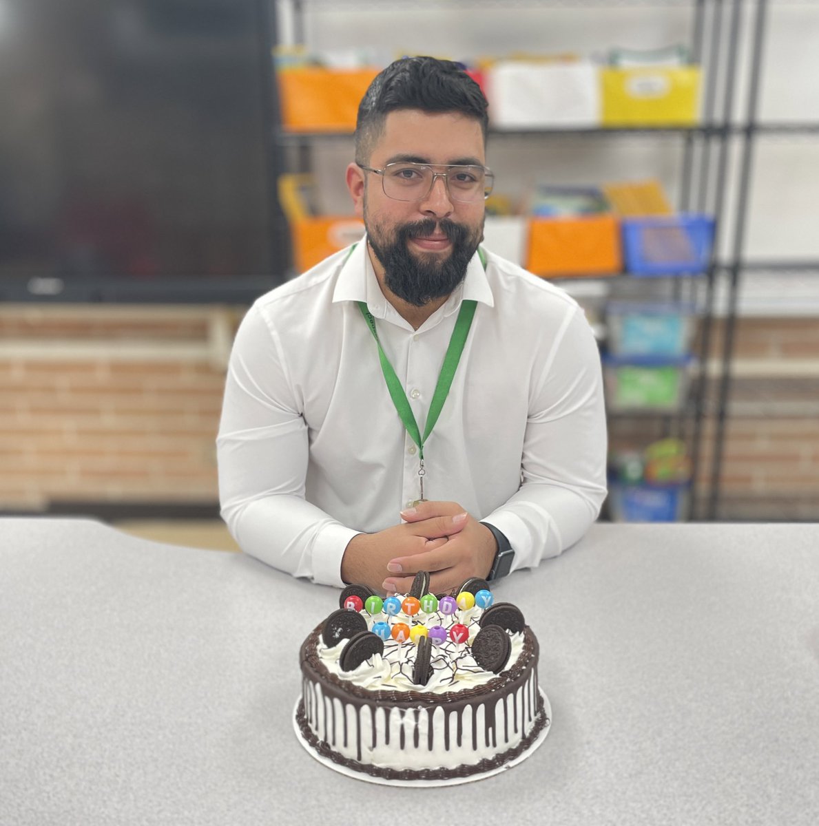 WorshamES_AISD's tweet image. Happy birthday to our math coach, Mr. Cajina! 🥳 Thank you for always supporting our teachers and students come rain or shine.    👨🏻‍🏫 #ACELevelUp #WildcatPride #AldineForward #GameOn 🦅•🦚•🦁•🐘
