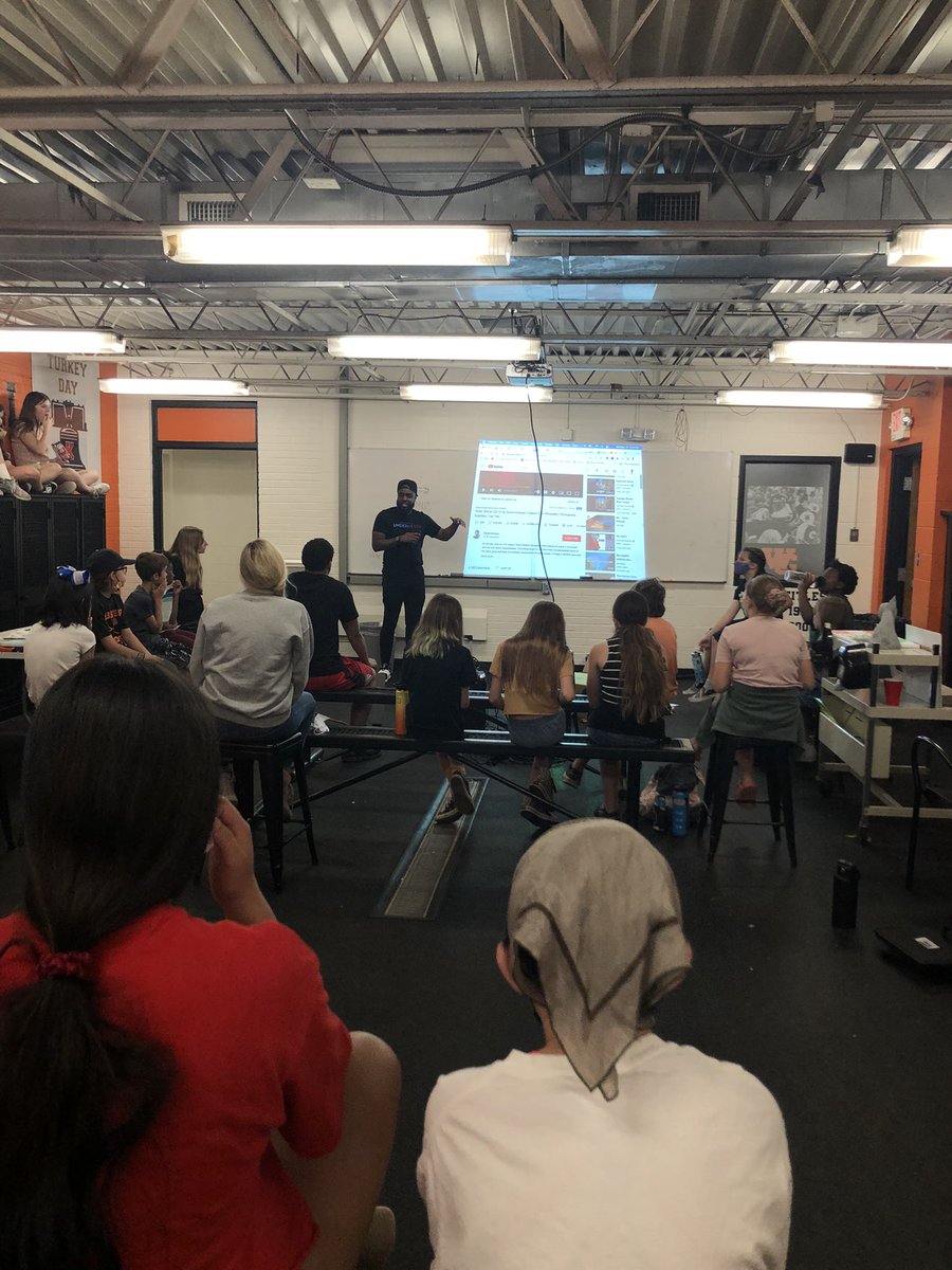 Mr. Reichold Music tweet media