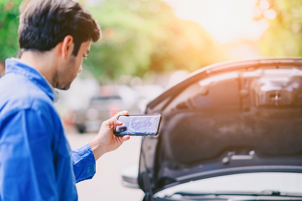 MarkB_Highmark's tweet photo. After a bad car accident, it can be hard to decide if your car is totaled but we’re here to help. A car is considered totaled when the cost to repair the car is more than its value. Comprehensive coverage and collision coverage can help pay to replace a total vehicle. https://t.co/BsR4XJTtG8