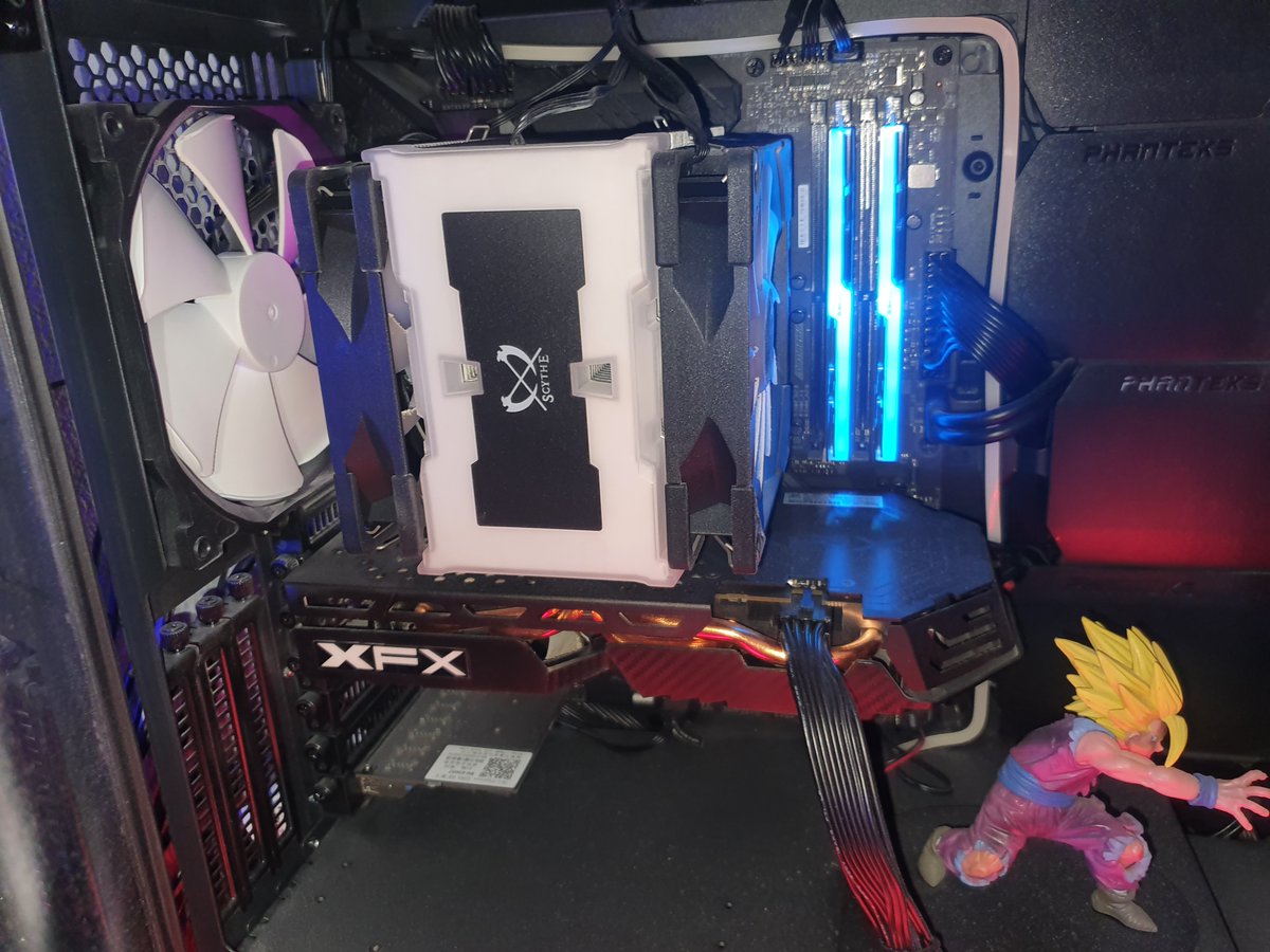 Joking__Jester's tweet photo. Its not much but its mine, still looking to upgrade my GPU.  Also maybe you can give me some cable management pointers :)

Asus ROG Strix B550-F Gaming (WI-FI), XFX Radeon RX 580, Ryzen 7 3700x, Scythe Mugen 5, G.Skill Trident Z 2x16  32GB
 #jaywhatdoyouthinkmay2022 love ur vids! https://t.co/zDdqWBDioD