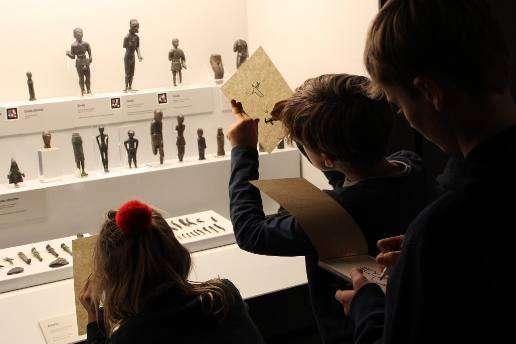 Arte_peques's tweet photo. #DiaInternacionalDeLosMuseos 
#Murcia #RegióndeMurcia
#niños #MUSEOS https://t.co/miUw53IJeQ
