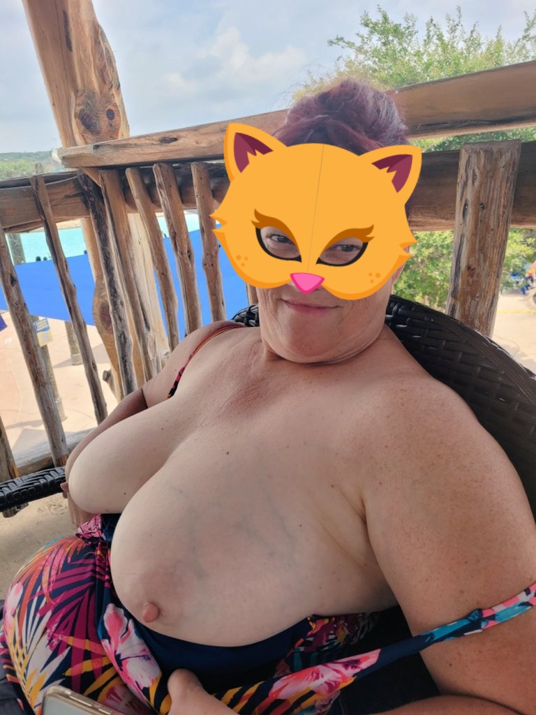 Content from scarlettvixen_00