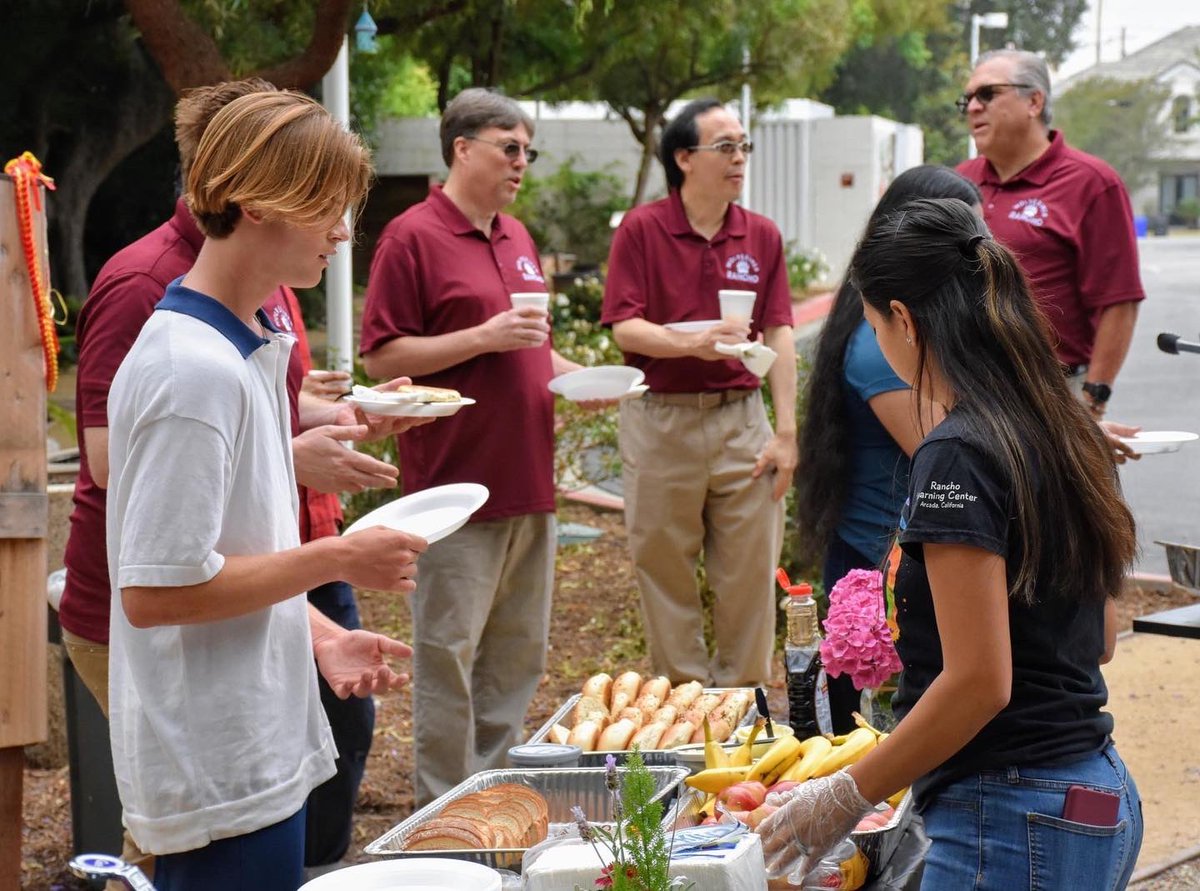 Let the Class of 2022 celebrations commence! 🤩🥳👩‍🎓👨‍🎓  It was great to share conversation over pancakes about w/our soon-to-be <a href="/RanchoLC_AUSD/">Rancho Learning Center - AUSD</a> grads this morning @ their Senior Breakfast! Thanks to all of the RLC Ts, counselors &amp; staff for this great morning! #BetterTogether