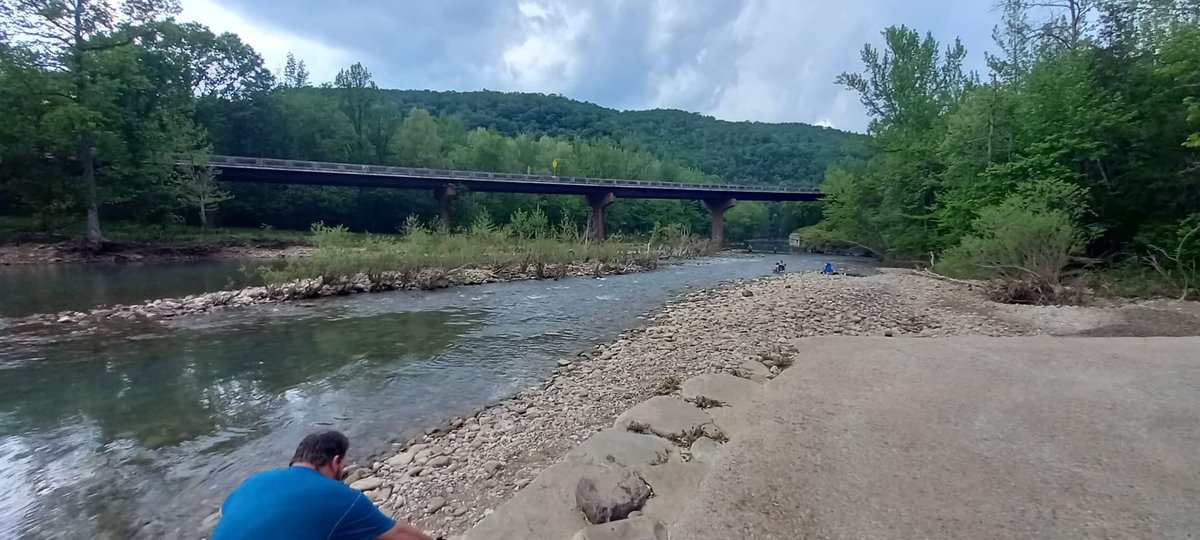RArkadelphia's tweet photo. This set of images was taken at the Buffalo national river this specific part of it at the Ponca low water bridge just outside of ponca 5/6 https://t.co/ZOSaW70oJD