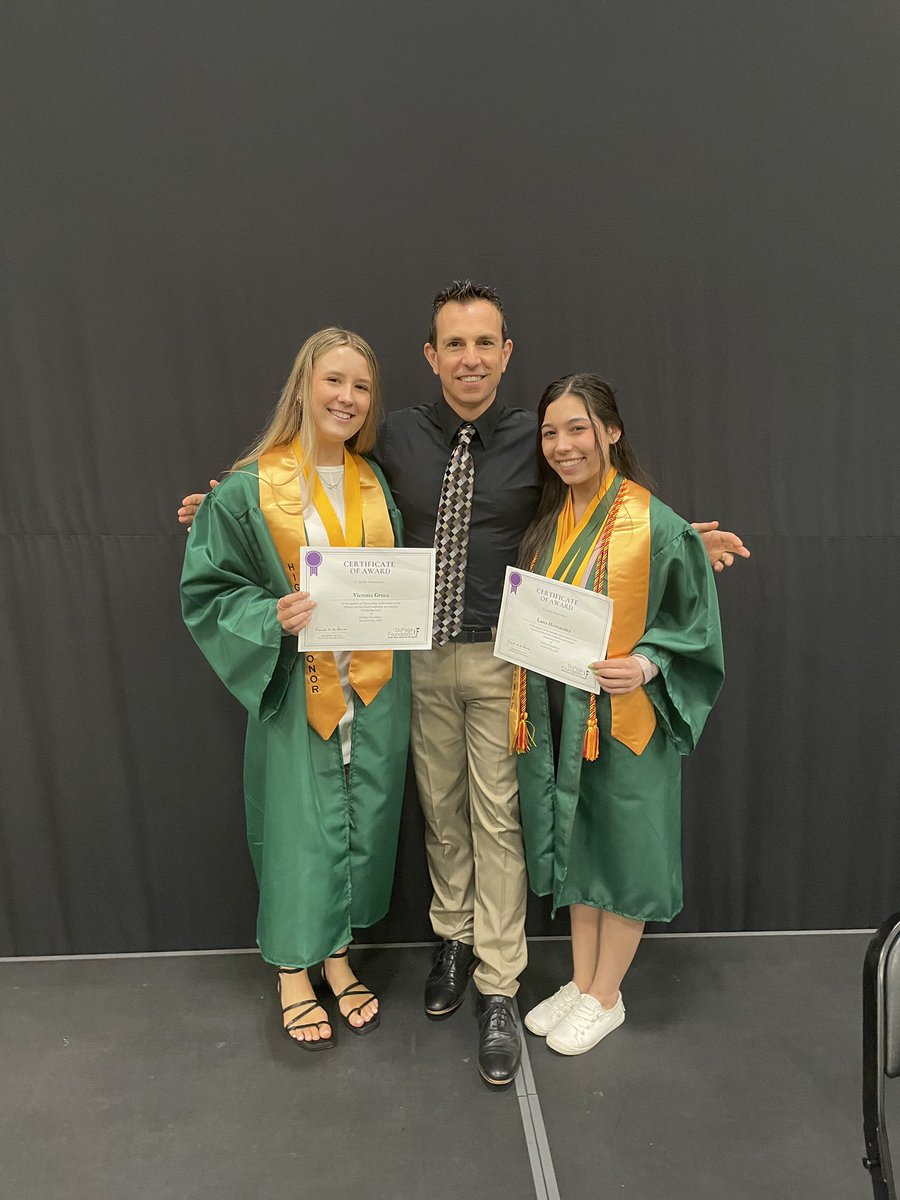 Congrats to these two #leaders who shared amazing stories about obstacles, challenges and #personalgrowth in their scholarship essays. They were awarded with the scholarship named in my parents honor. It was a gift to teach you both. Good luck at Missouri and Case Western.