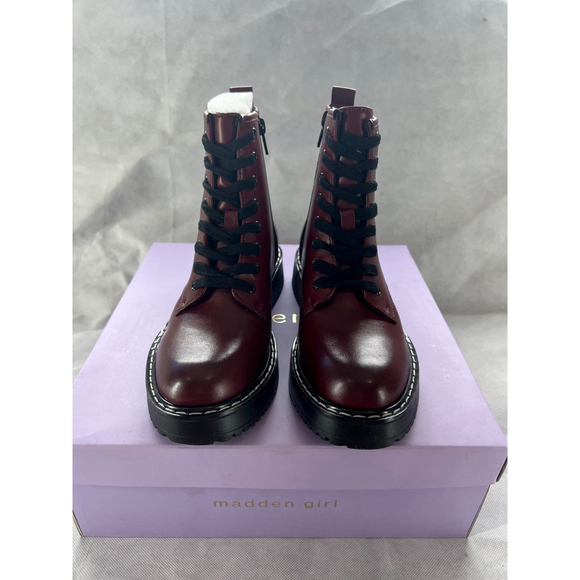 iggyboutique's tweet photo. So good I had to share! Check out all the items I'm loving on @Poshmarkapp #poshmark #fashion #style #shopmycloset #seavees #maddengirl #kidconnection: https://t.co/CqT5adBeyS https://t.co/0qfhifv2NY