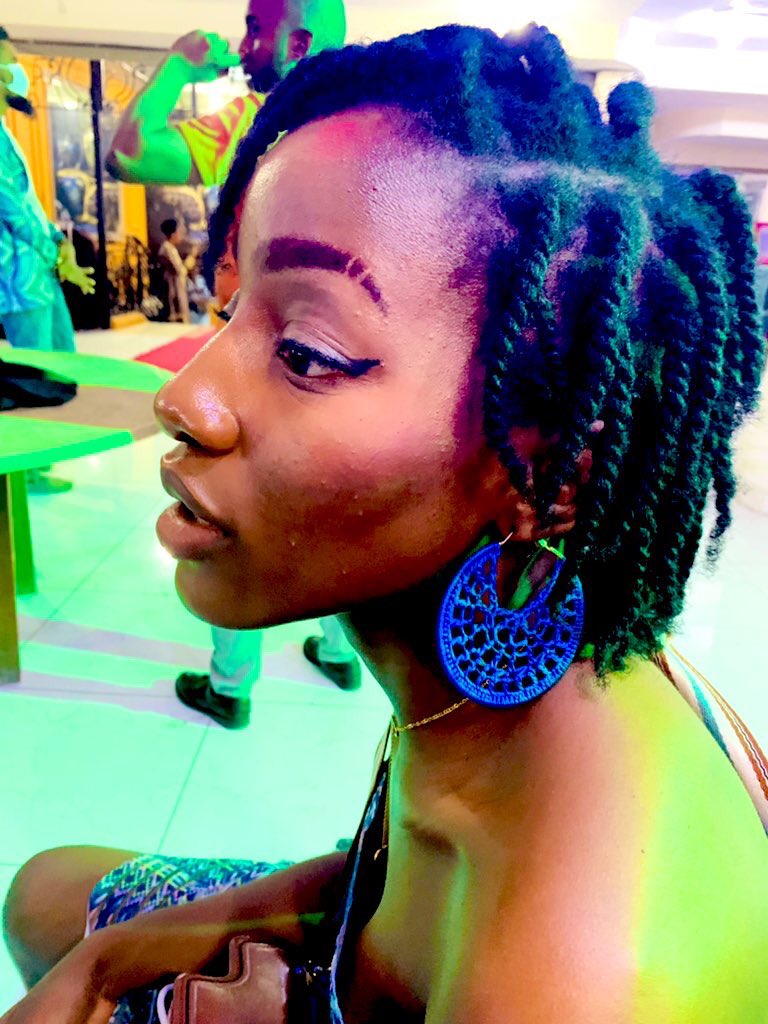 Lady_Fiel's tweet photo. Ça fait longtemps je n’ai pas posté ça ici. 😊
Vos boucles tissées sont disponibles mes dames.
Couleurs disponibles :
💙💚💛🧡❤️💜🖤🤍💖
1.000F la paire
Bonamoussadi - Yapaki Cave
Je te livre les tiennes quand ?☺️ https://t.co/32sDSmmXNE