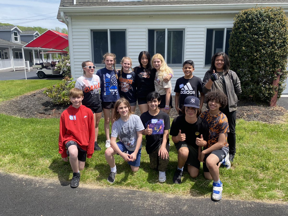 HHJuniorAviators tweet media