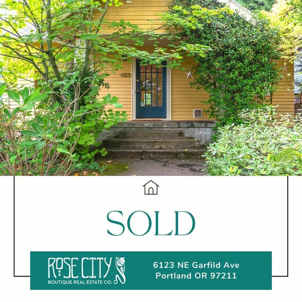 RoseCityRealtor's tweet photo. SOLD: Piedmont Bungalow with ADU 4 bedroom, 2 bath, 2320 sqft #Bungalow #PDXRealEstate #PNWHomes #RoseCityRealtors https://t.co/cWZKLHBRgy https://t.co/iiIIRKBz16