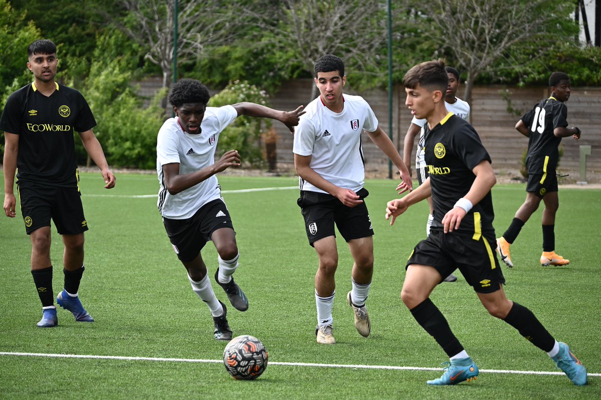 Champions 🏆

Congratulations to our Raynes Park Football &amp; Education 2s side who claimed the league title today with a 3-1 win over rivals Brentford!

#FulhamFamily
