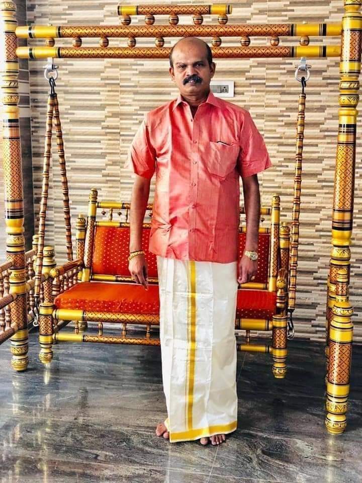 IDWingPandiAMMK's tweet photo. இன்று 60ஆம் ஆண்டு பிறந்தநாள் காணும், மராட்டிய மாநில தேவர் முன்னேற்ற பேரவை பொதுச் செயலாளர், மும்பை தொழிலதிபர், அண்ணன், பாலாடை திரு #C_அங்கப்பத்தேவர் அவர்களுக்கு, இனிய பிறந்தநாள் நல்வாழ்த்துக்களை தெரிவித்துக்கொள்கிறேன்...
#வாழ்க_வளமுடன்❤️💐😍
#MMTMP @studio9_suresh https://t.co/GYTiEZM75o