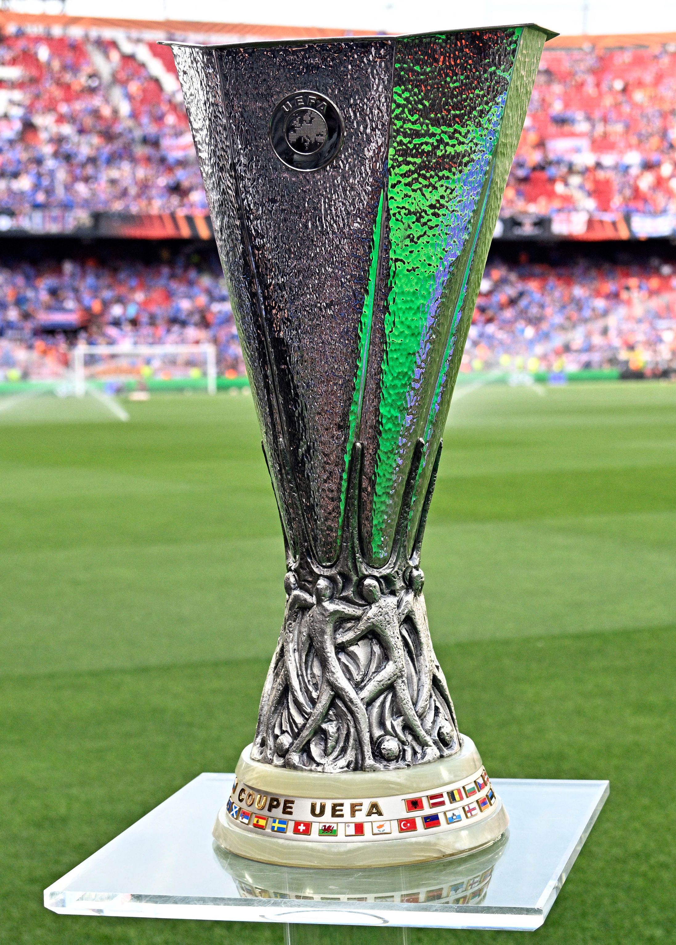 UEFA Europa League on X: 🏆 2022 winners will be ______ #UELfinal   / X