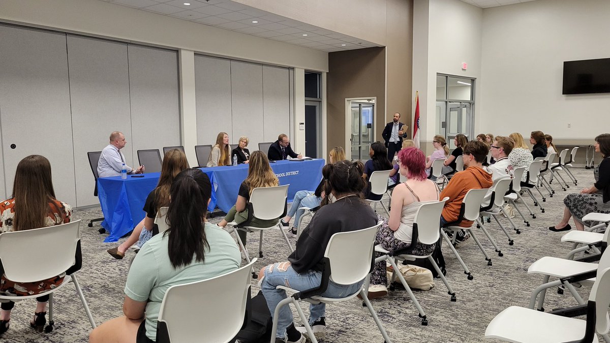 FZN Educators Rising tweet media