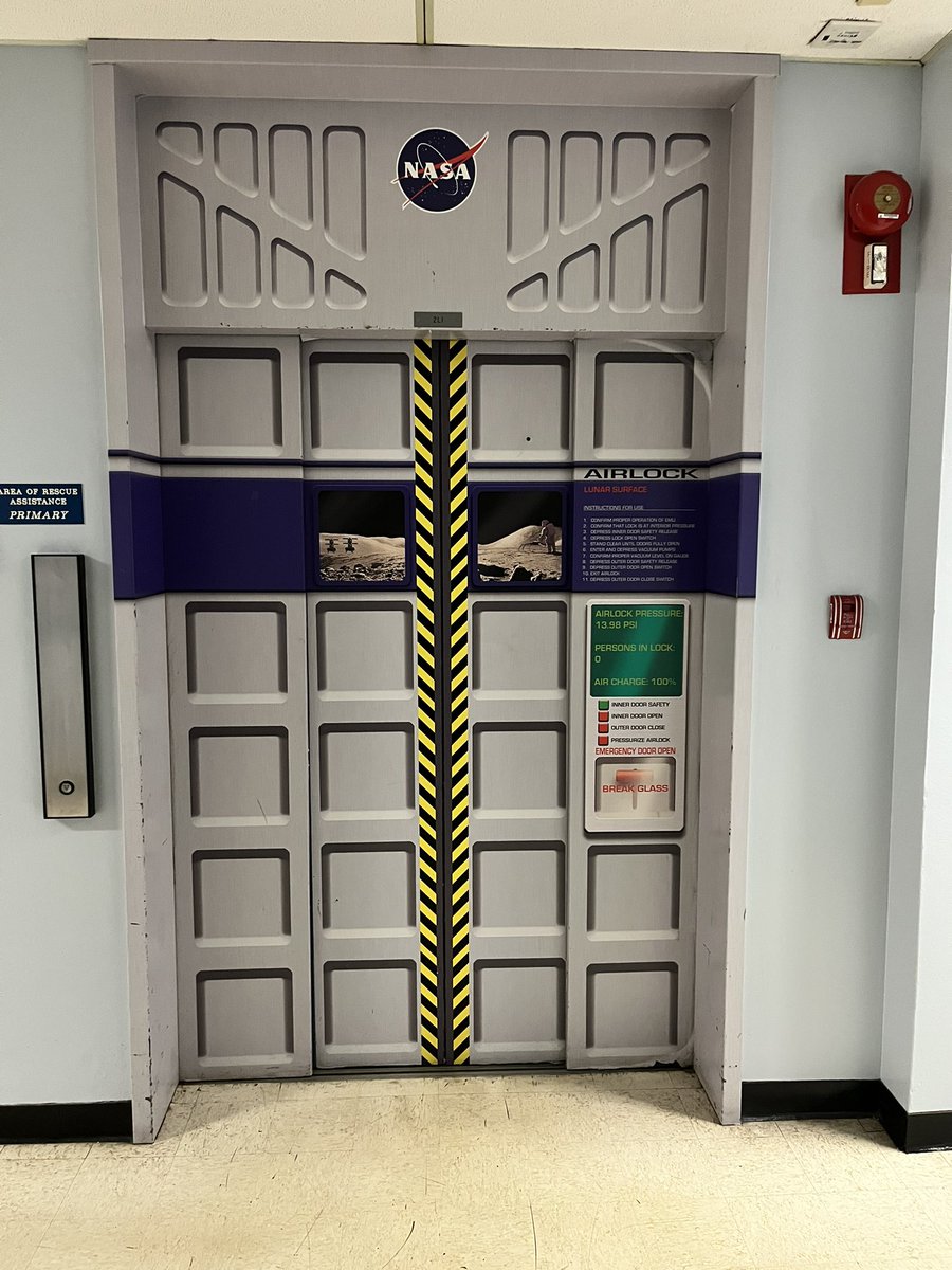 The elevator in a building on the Johnson Space Center. Only nerds need apply🤓