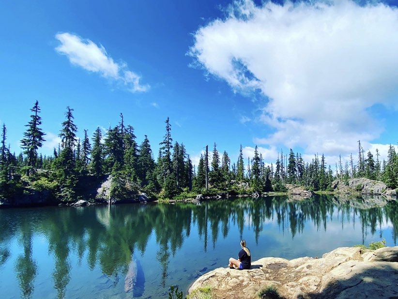 lopeznumba11's tweet photo. Happy #CascadiaDay !!!! I’m so blessed I get to explore this beautiful part of the world and call the PNW my home ❤️ #CascadiaNow #ExploreCascadia https://t.co/nGroK9C4P7