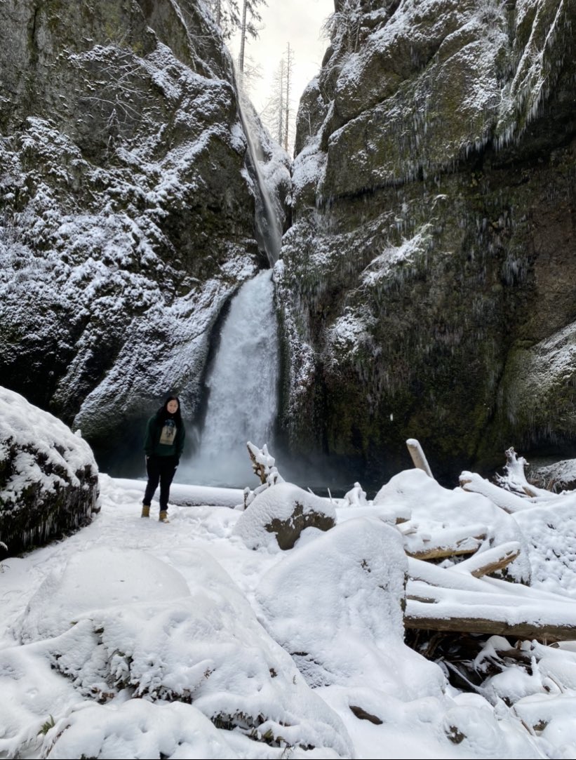 lopeznumba11's tweet photo. Happy #CascadiaDay !!!! I’m so blessed I get to explore this beautiful part of the world and call the PNW my home ❤️ #CascadiaNow #ExploreCascadia https://t.co/nGroK9C4P7