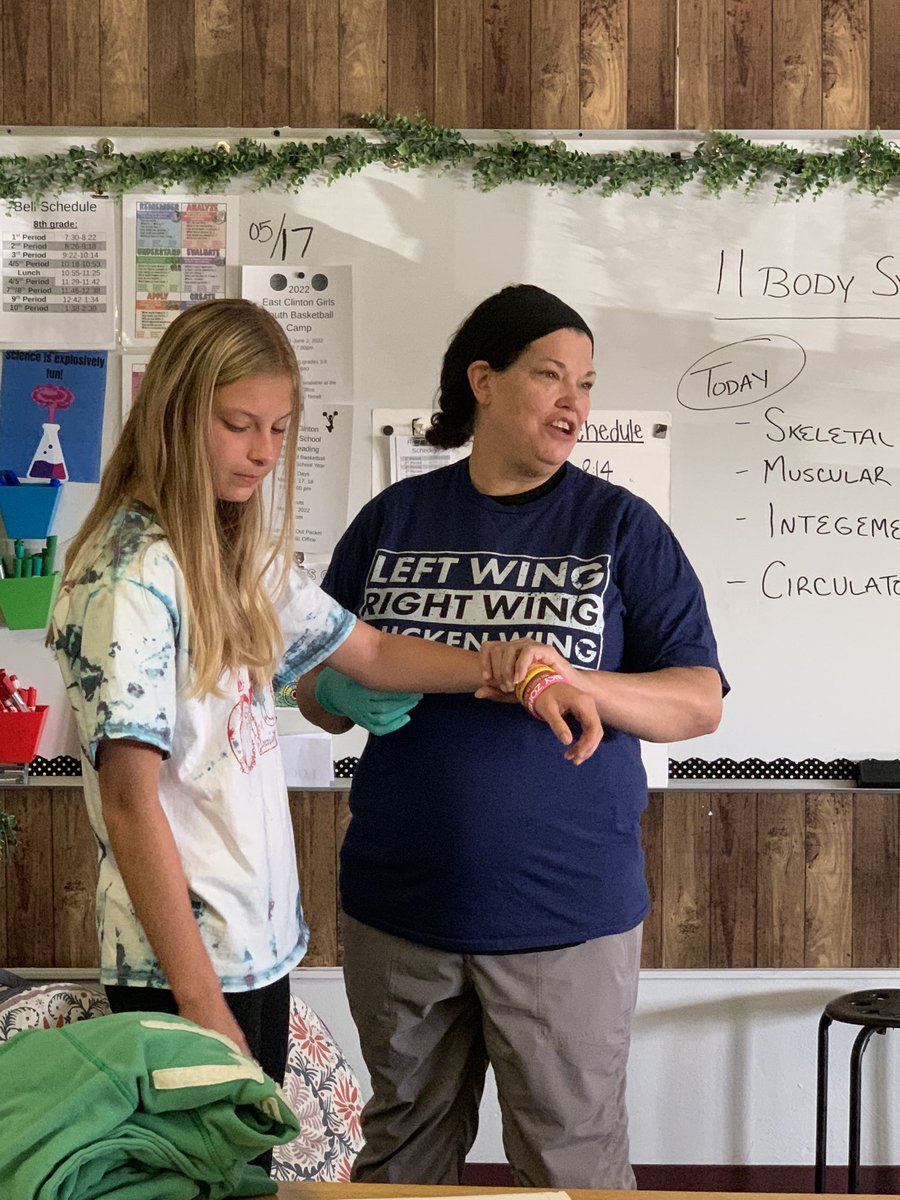 Michele Lewis tweet media