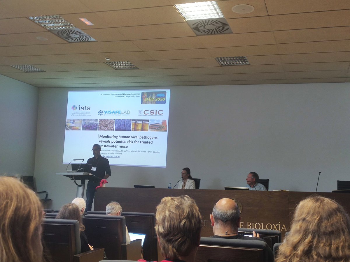 An another member of the team, <a href="/Walter_onair/">Walter</a>, at the stage at #ISFEV 2022