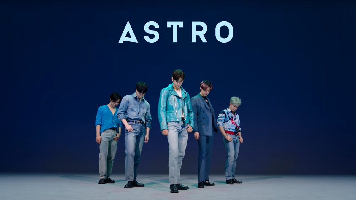 astroccda_'s tweet photo. I just noticed that 5STRO also wore their friendship rings when they performed at studio choom 🤧🤍 https://t.co/0AOQqvmD9M