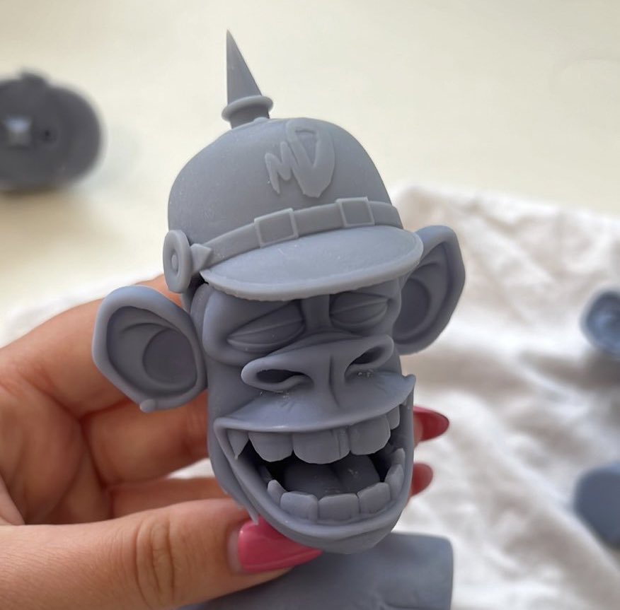 RamonGovea's tweet photo. Cannot wait to hold this in my hands… The lab is poppin’ off. 
@MythDivision @dorieth005 

There’s nothing like traditional hand-painted figures. 😍 https://t.co/MhRxdAvGoO