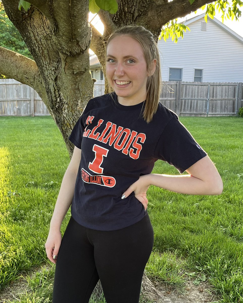 PostShs's tweet photo. Sydney Shannon will attend the University of Illinois Urbana-Champaign! Sydney will study Kinesiology on the Pre-Physical Therapy track!
@sydshan1 https://t.co/tNVHzWqkMb