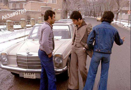 KingRagNnr's tweet photo. @memeland i Want To baCk in These Times and Get Their Styles:))))
The Left Pic = iranian Style in 1960
the Right One = God Father:)
#memelandtraits 
Love Them :)
My Own Style is Sport Except Meetings but They Were Something Else...
@memeland https://t.co/I3zx53g95X