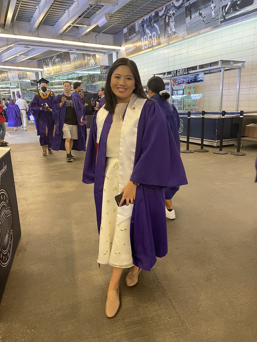 rapplerdotcom's tweet photo. “Big day for Jillian 💜” VP Leni Robredo snaps a picture of her youngest daughter Jillian just before her grad ceremony at New York University. Jillian is graduating w/ a double degree in mathematics &amp; economics from NYU. Her sisters Aika, Tricia also with them. | via @maracepeda https://t.co/j6JIQ9A1CY