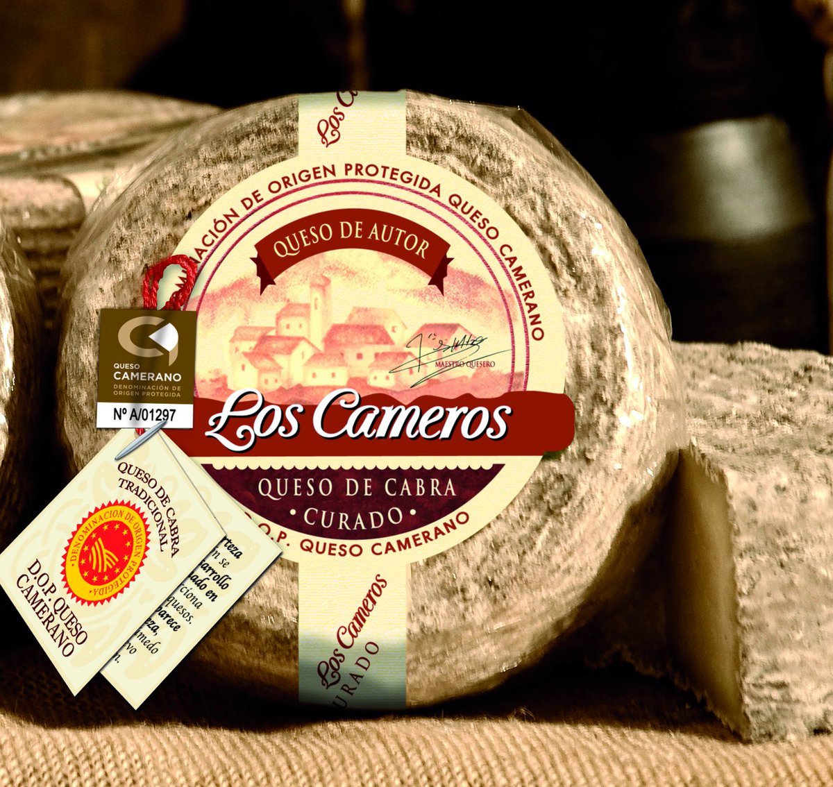 quesocameros's tweet photo. Tenemos buenas noticias para compartir contigo! 🥳🥳🥳
El Queso de Cabra Curado D.O.P. Camerano #LosCameros ha obtenido una medalla de plata🥈 en los "Premios Tabefe" (Canarias).
Estamos muy felices de que se reconozca la calidad de este queso tradicional de #LaRioja!! 🧀 https://t.co/YNR0kSleWT