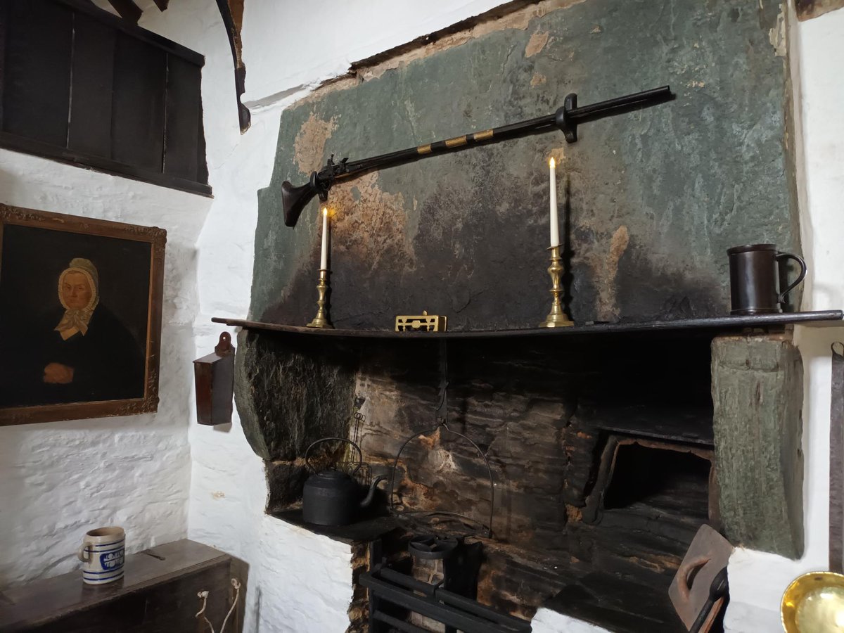 Please note, this Saturday 21 May, Tintagel Old Post Office will be open 1-5.30pm (with last entry at 5pm).

We apologise for any inconvenience caused.