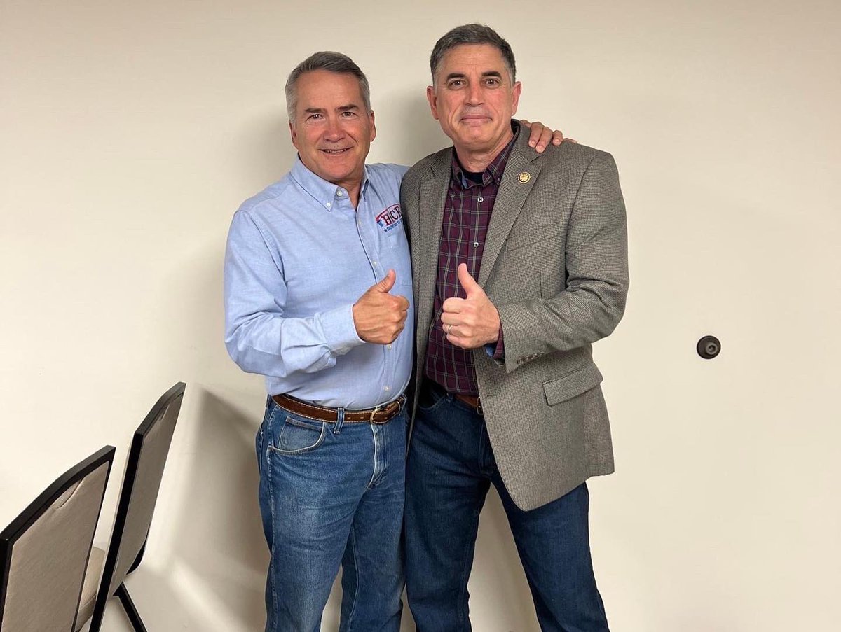 JodyHiceGA's tweet photo. Team Hice had an incredible time with members of the Hall County Republican Party! 

Our voice at the ballot box should NEVER be compromised.  That's why we have to #BootBrad and #RenewIntegrity in the Secretary of State's Office! https://t.co/J1oquqlwXv